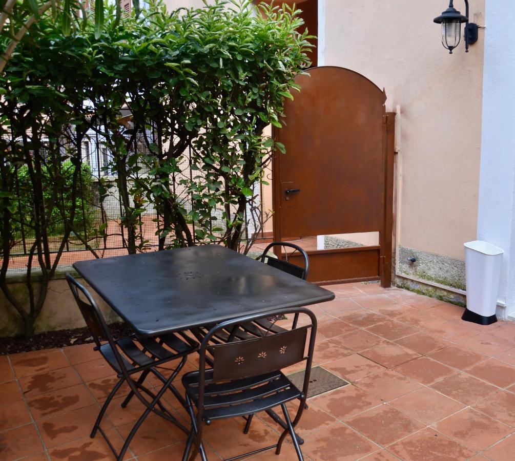 Duomo26 Boutique Apartment Ντεζεντσάνο ντελ Γκάρντα Εξωτερικό φωτογραφία